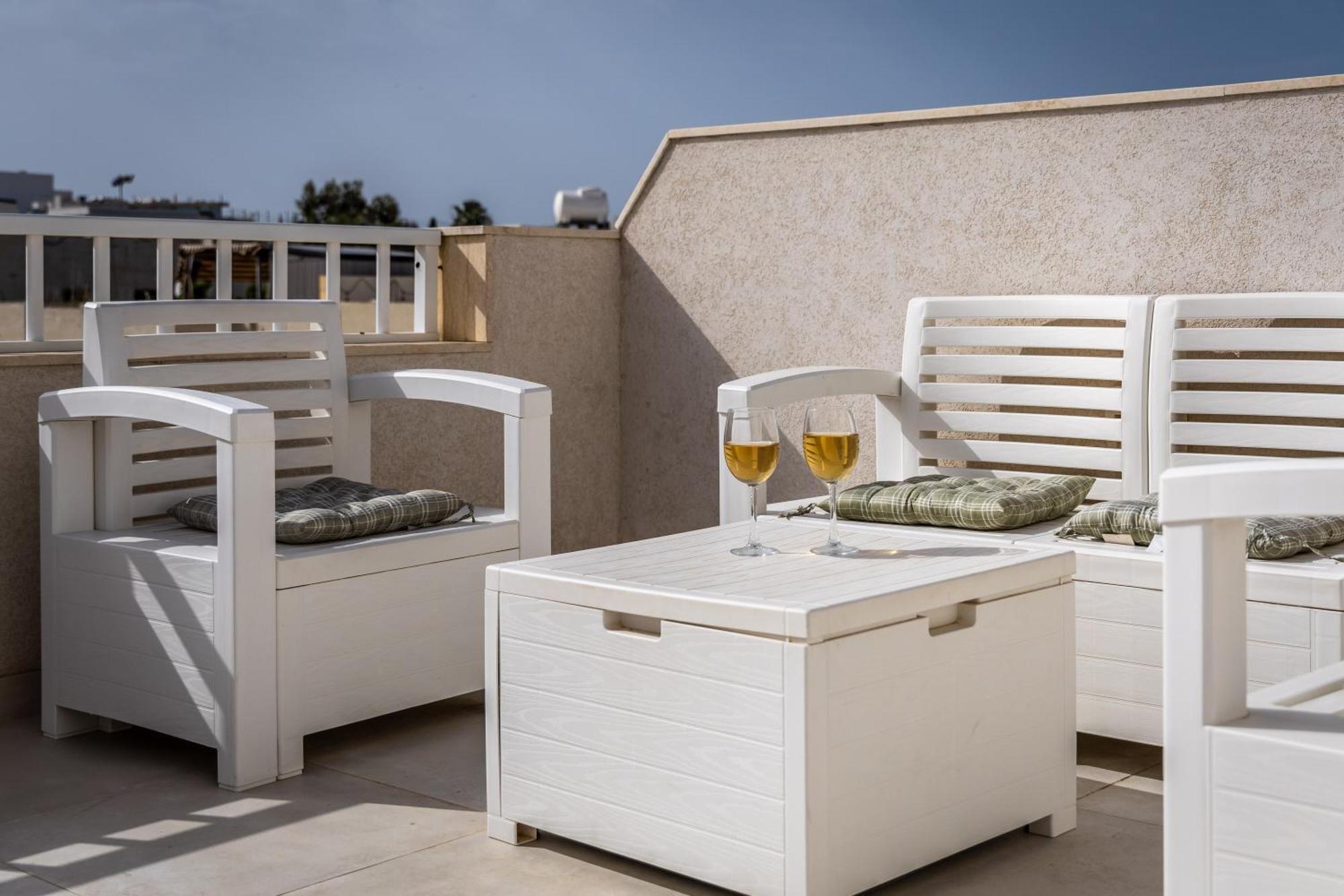 Xemx Sabiha Suite 5 Min Walk From St Julians San Ġwann Kültér fotó
